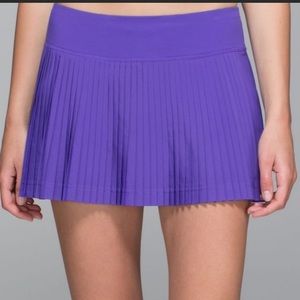 Lululemon pleat to street skirt